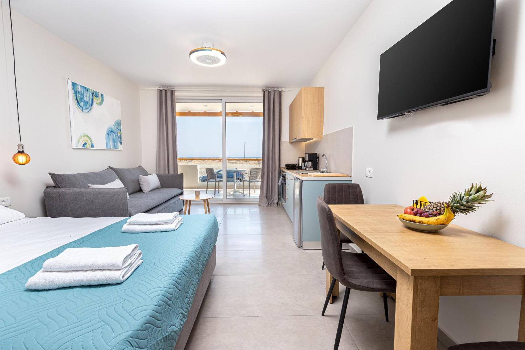 Meli Apartments Paleochora المظهر الخارجي الصورة